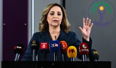 DEM Parti’den ‘Tarihi bir eşikteyiz’ açıklaması: PKK 11 Temmuz’da Süleymaniye’de silah bırakacak