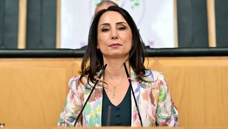 DEM Parti’den Tülay Hatimoğulları’nı hedef gösteren Abdulkadir Selvi’ye sert yanıt