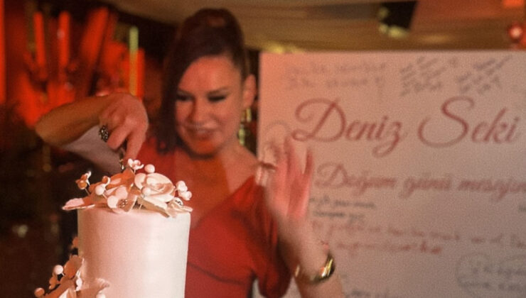 Deniz Seki yeni yaşını kutladı! 5 yıldır birlikte olduğu gizemli sevgilisiyle de yanında