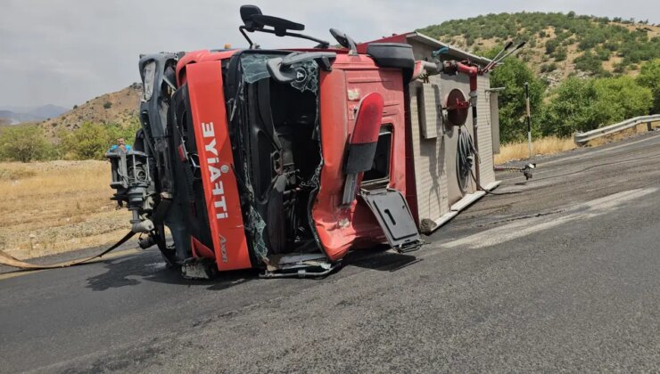 Diyarbakır’da yangına giden itfaiye aracı devrildi: 1 ölü, 2 yaralı