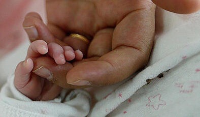 Endonezya’da bebek ticareti skandalı: Bebekler 600 dolara satıldı