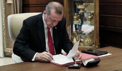 Erdoğan atama kararlarını imzaladı: 4 üniversitenin rektörü değişti!