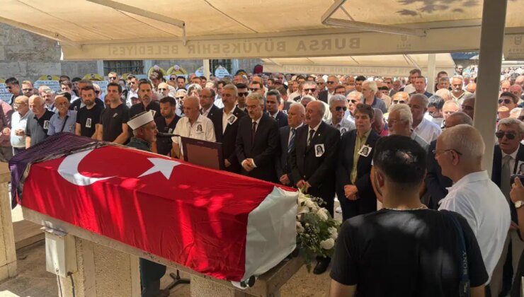 Eski CHP’li vekili Lale Karabıyık son yolculuğuna uğurlandı