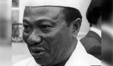 Eski devlet başkanı 45 yıl sonra yeniden defnedildi