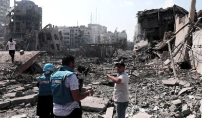 Gazze’de gazeteciler açlık grevine başladı