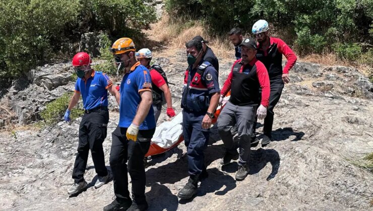 Gebze’de şüpheli ölüm: Kayalıklarda cesedi bulundu