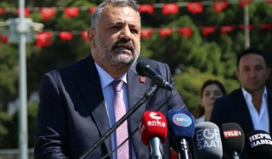 Gözaltına alınan CHP İzmir İl Başkanı Şenol Aslanoğlu: ‘Algı operasyonu ile itibar suikastlığı yapıyorlar’