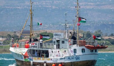 Hanzala gemisi Gazze için İtalya’dan yola çıktı