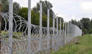 HRW: Hindistan yüzlerce Müslüman’ı hukuka aykırı şekilde Bangladeş’e sınır dışı etti