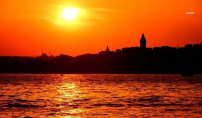 İBB’den aşırı sıcaklara karşı sağlık uyarısı: Gölgede durun, bol su için