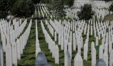 İnsanlık tarihinin en karanlık sayfalarından biri: Srebrenitsa Katliamı