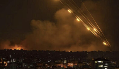 İran’dan halka uyarı: Düşman ihanet girişimlerini artırdı