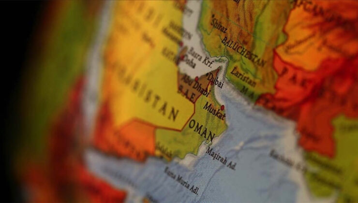 İran’ın Hürmüz Boğazı’na mayın döşeme hazırlığında olduğu iddia edildi