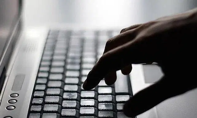 IŞİD’in sosyal medya ekibi İstanbul’da çıktı: 3 tutuklama!