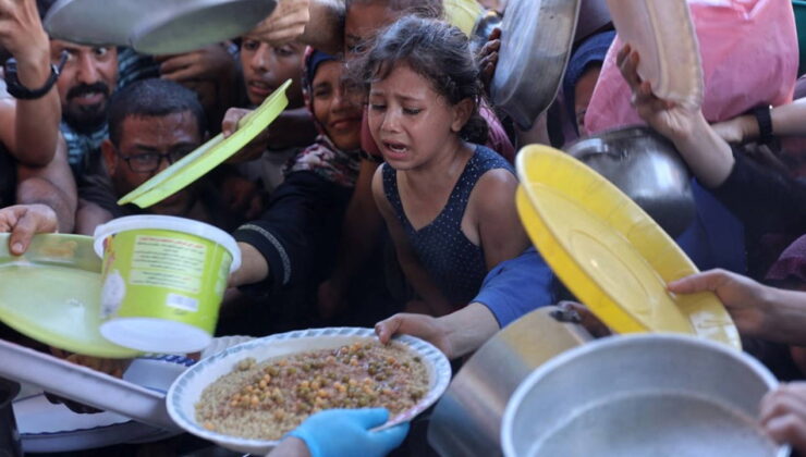 İsrail saldırısı altındaki Gazze’de çocuklar açlığa teslim