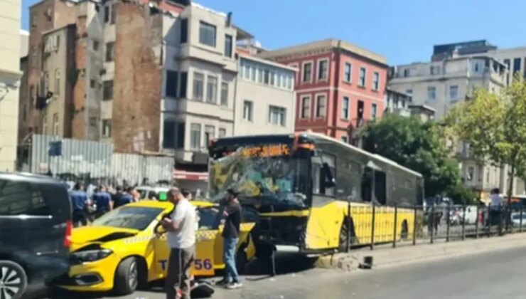 İstanbul’da 9 aracın karıştığı zincirleme kaza: Yaralılar var
