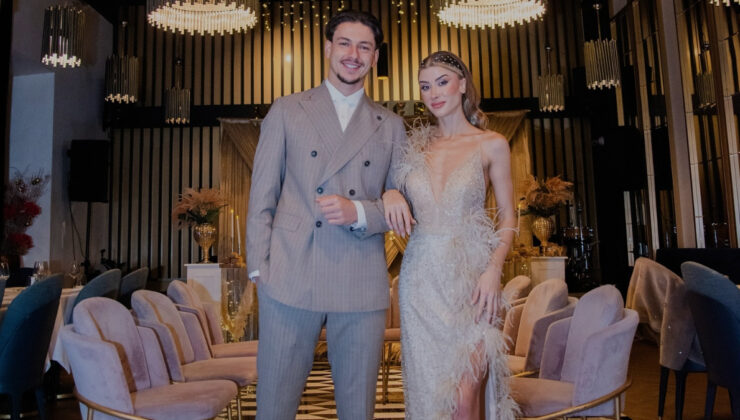 İstenmeyen gelindi! Futbolcu Enis Destan ve eşinden balayı pozları geldi