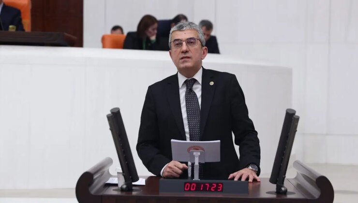 İzmir’de CHP operasyonuna tepki yağıyor… CHP’li Günaydın: ‘Operasyon açık, zamanlama manidar’