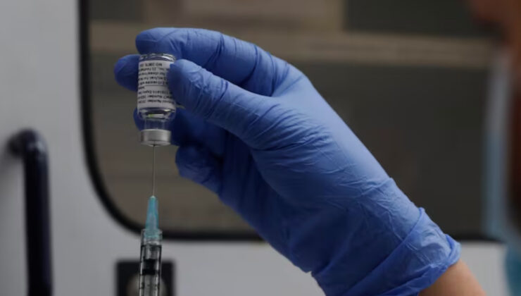 Kovid-19 aşıları beklenenden daha az can kurtardı