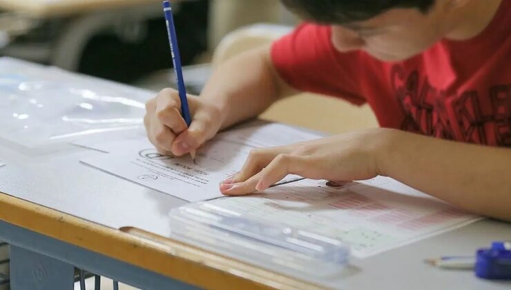 LGS’deki şüpheler Meclis gündeminde: Milli Eğitim Bakanı Yusuf Tekin’e 6 soru!