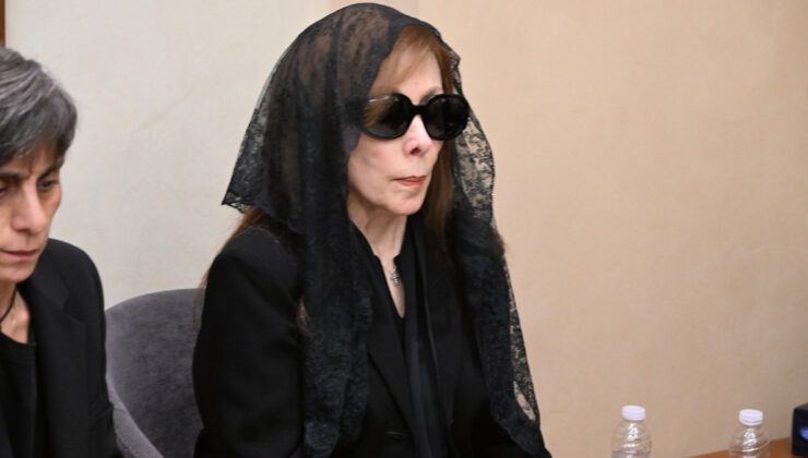 Lübnan’ın efsanevi sesi Feyruz, oğlunu son yolculuğuna uğurladı