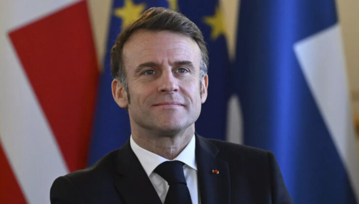 Macron AB’nin Rusya’ya uygulayacağı yeni yaptırım paketinden memnun