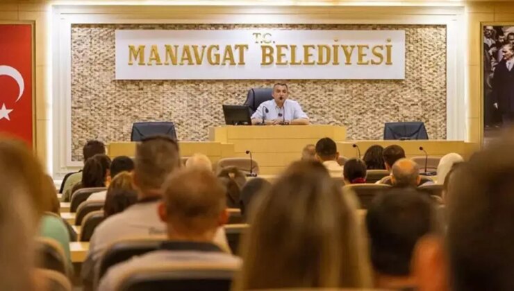 Manavgat’ta belediye başkanvekilliğine CHP’li Mehmet Çiçek seçildi