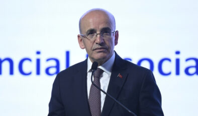 Mehmet Şimşek, İslami Finans Zirvesi için Londra’da