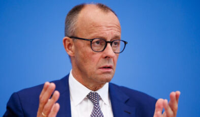 Merz: İsrail kendini savundu, Rusya işgal etti