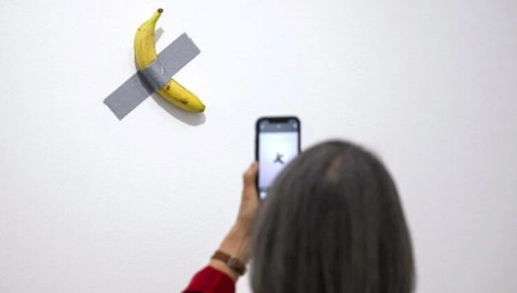 Müzede sergilenen 6 milyon dolarlık muzu yine yediler