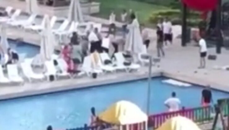 O anlar kamerada: Havuza bonesiz ve pantolonlarıyla girmek isteyen şahıslar ortalığı birbirine kattı