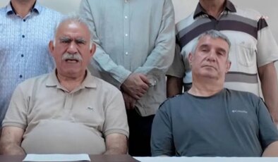 O videoda Öcalan’ın yanında oturuyordu… İmralı Cezaevi’nde tutulan PKK terör örgütü hükümlüsü Veysi Aktaş tahliye edildi