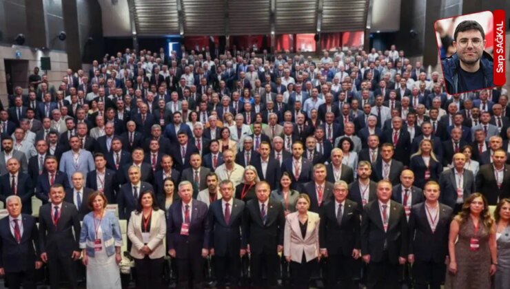 Özel, CHP’li belediyelere yapılan operasyonlara karşı partisinin başkanlarıyla toplandı: ‘Bayrağı bırakmak yok’