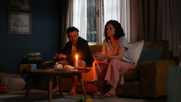 Özge Özpirinçci ve Salih Bademci yeniden başrolde…