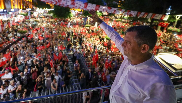 Özgür Özel saat verdi, Bakırköy mitingine çağrı yaptı: ‘İmamoğlu ve tüm siyasi tutuklular özgürlüğüne kavuşana kadar mücadele edeceğiz!’