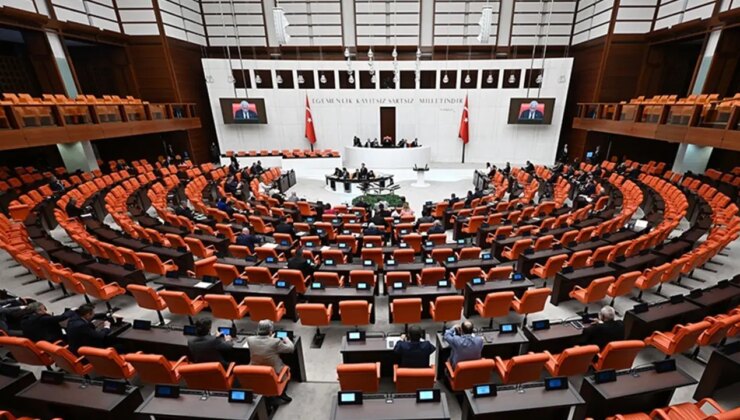 Özgür Özel’den komisyon açıklaması: ‘Liste belli değil’