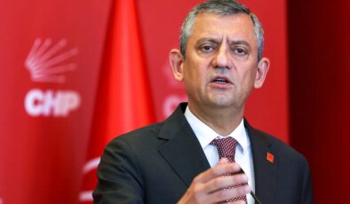 PKK’nin ‘silah bırakma’ töreni sonrası Özgür Özel’den ilk açıklama: ‘Süreç, milletten bir şey saklanmadan yürütülmeli’