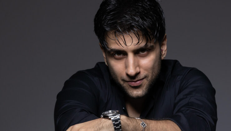 Reynmen’in sahnesine para attılar! Ünlü şarkıcı çok sinirlendi