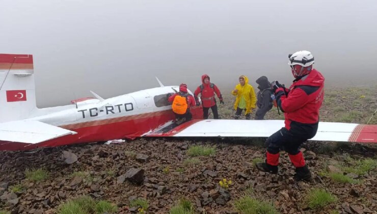 Rize’ye giderken düşen uçağın enkazına ulaşıldı: Ölü ve yaralı var!