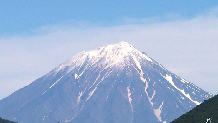 Rusya: Kamçatka’daki yanardağ faaliyete geçti