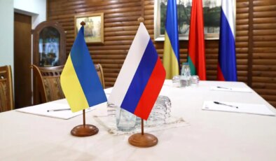 Rusya ve Ukrayna, İstanbul’daki 3. tur görüşmelere hangi taleplerle geliyor?