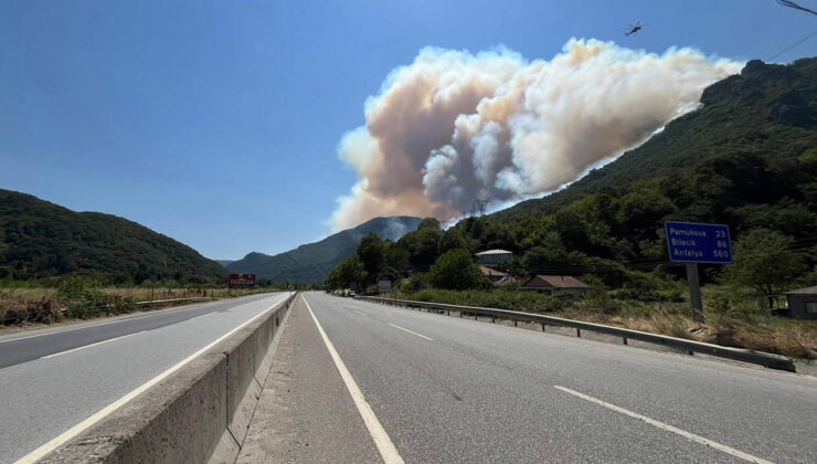Sakarya Geyve’de yeni orman yangını: Kara yolu ulaşıma kapatıldı, evler tahliye edildi