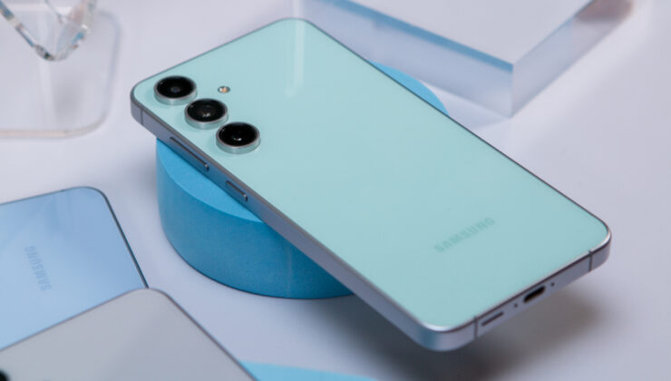 Samsung Galaxy S25 FE ve Galaxy Tab S11 Ultra’nın resmi görselleri ortaya çıktı