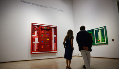 Sanatçı Ahmet Güneştekin, son kişisel sergisini Roma’da açtı