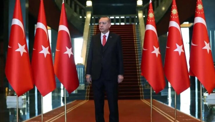 Saray’dan Erdoğan’ın adaylığına formül: Erken seçim tarihi verdi