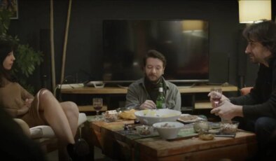 Selim Evci’nin yazıp yönettiği “Savrulan Zaman” vizyonda: İlişkilere tutulan ayna