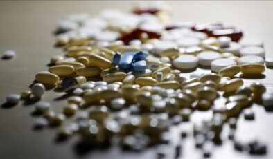 SGK son 2 yılda geri ödeme listesine 867 ilaç aldı