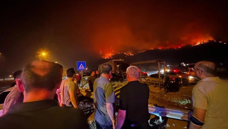 Son Dakika… Karabük’teki yangın nedeniyle Karabük-Ankara Karayolu, iki yönlü olarak trafiğe kapatıldı