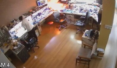 Tamire götürülen telefon bomba gibi patladı!