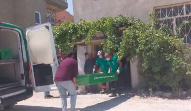 Tartıştığı annesini bıçaklayarak öldürdü